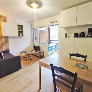 Le Cerf Charmant, T2, Luchon, Wifi, Balcon, Ascenseur, 4 Personnes Bagnères-de-Luchon